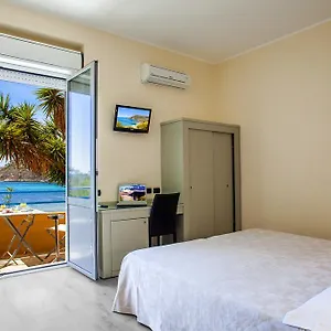 Hotel Calamosca ***